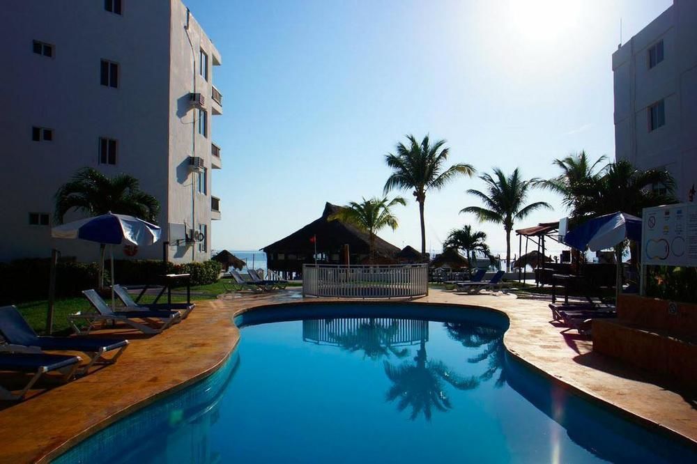 Las Perlas Condos Cancún Eksteriør bilde
